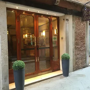 Gorizia A La Valigia 3*, Benátky Itálie