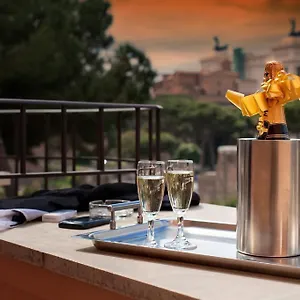 Hotel Romano 2*, Řím Itálie