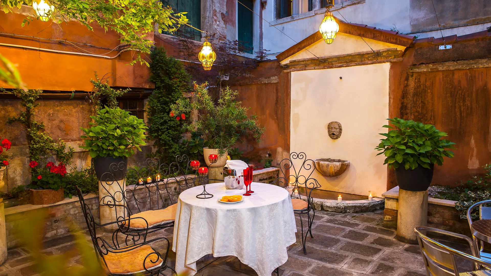 Hotel San Moise Venice