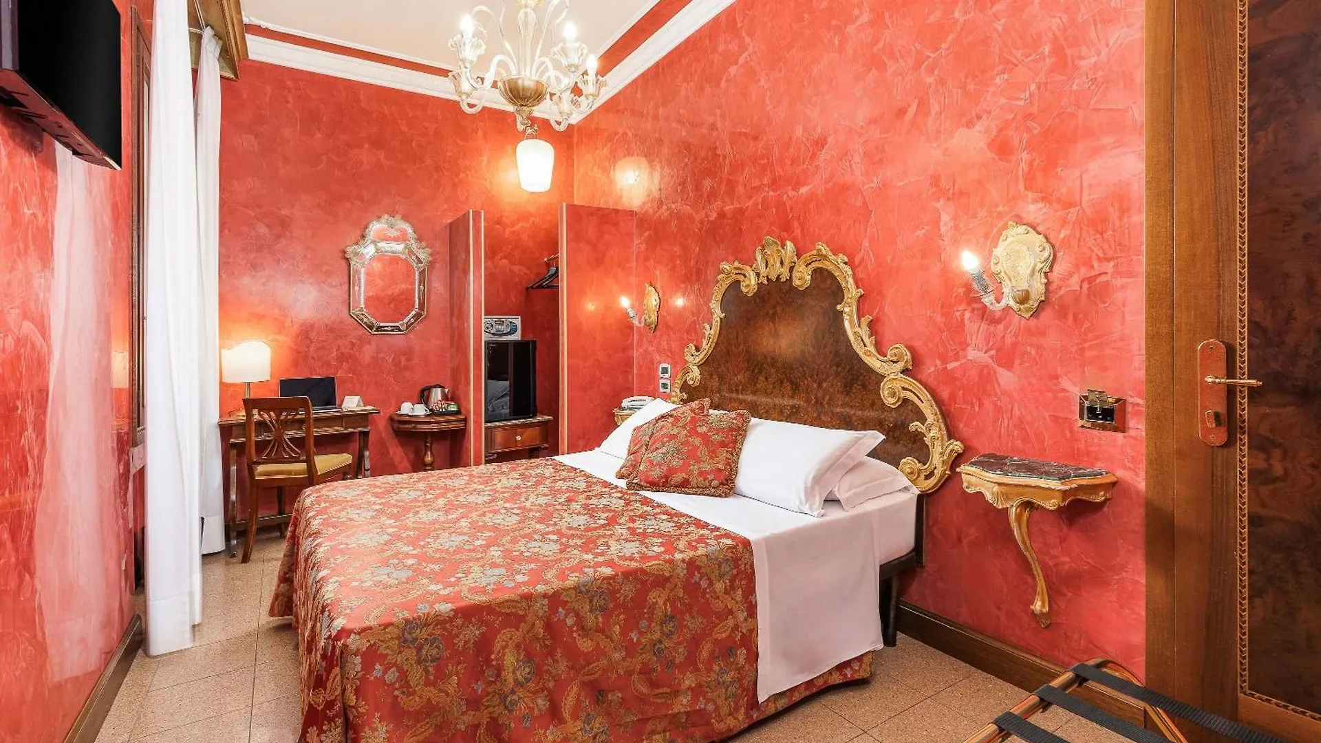 Hotel San Moise Venice