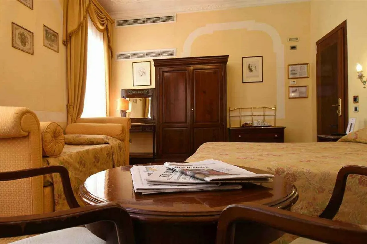 Hotel San Moise Venice