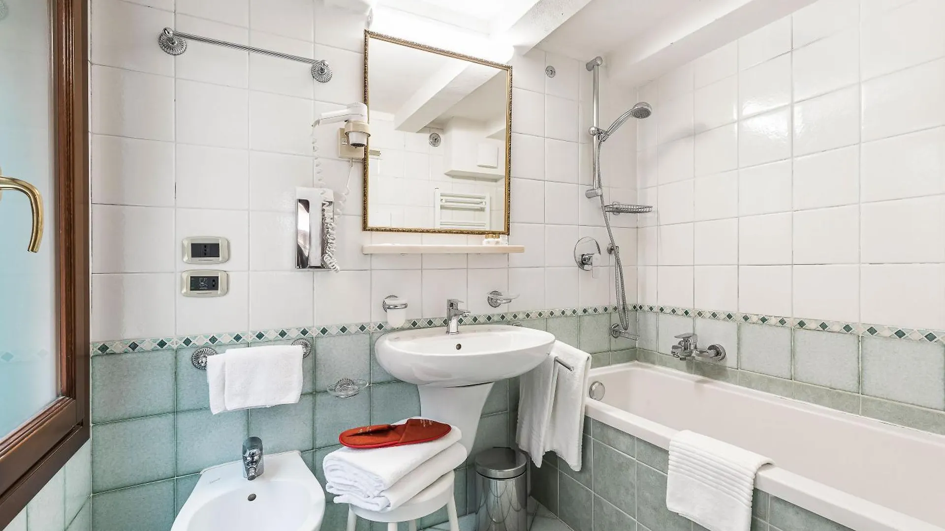 Hotel San Moisè Venetië 3*,