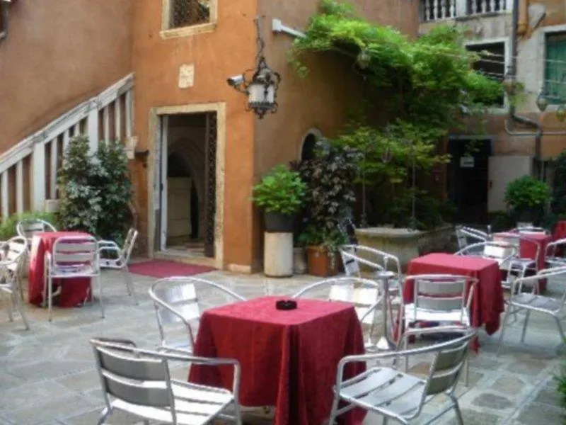 Hotel San Moisè Venetië